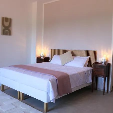 Casa Allegria Couette-café 3*